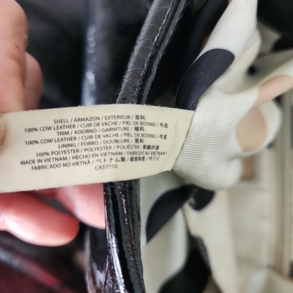 Kate‎ Spade Westward Adventurer Tote Black Crinkle Leather Tan Straps PXRU2327